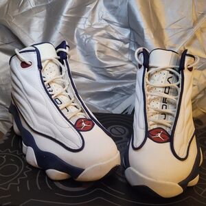 Jordan Pro Strong Big Kid 4.5Y